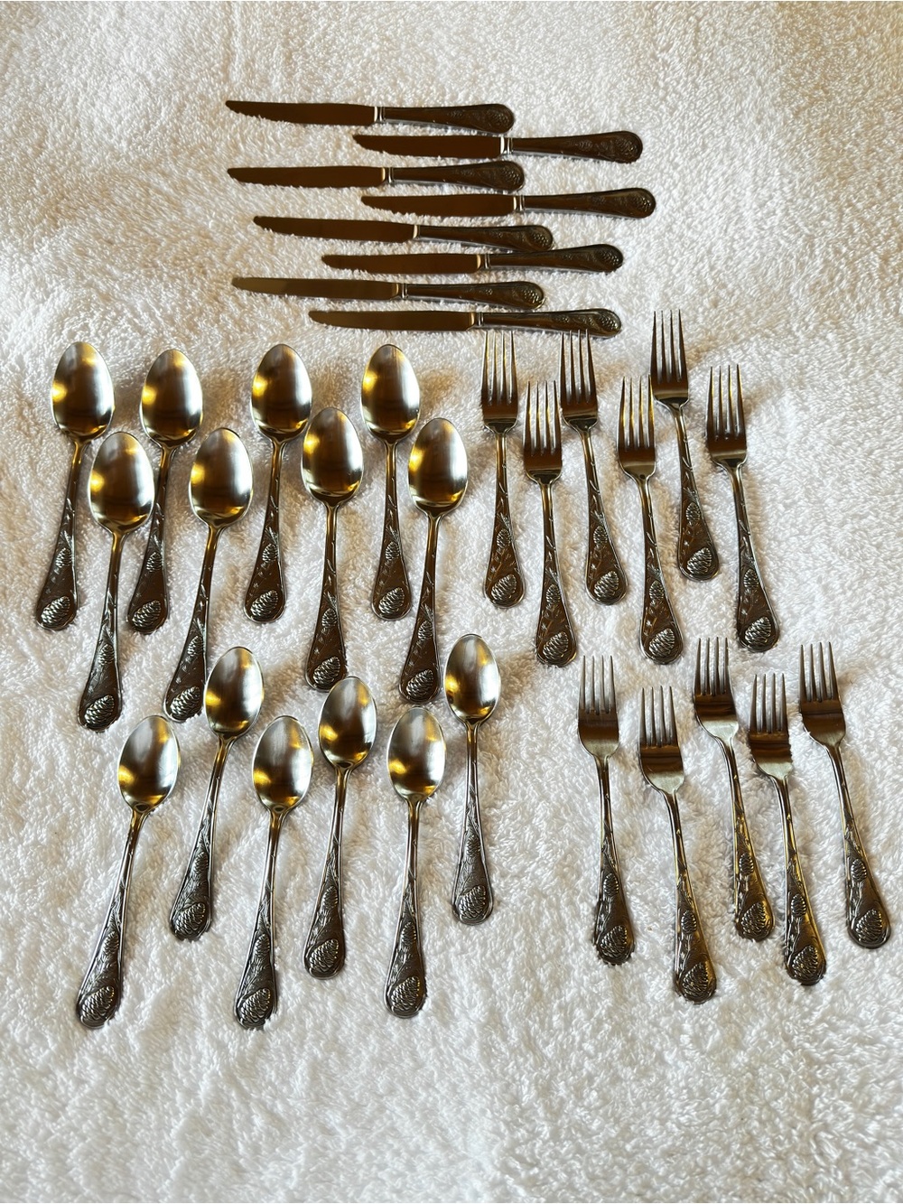 Pine Cone (Stainless)
by CAMBRIDGE SILVER
